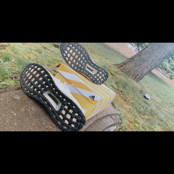 Ultra boost 19 - Picture 3 of 5